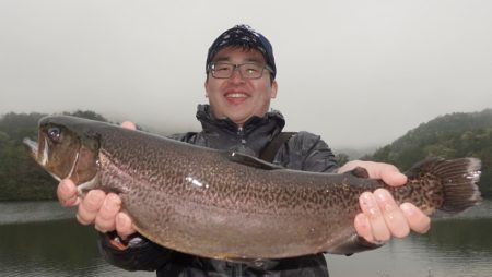 フィッシングレイクたかみや 釣果