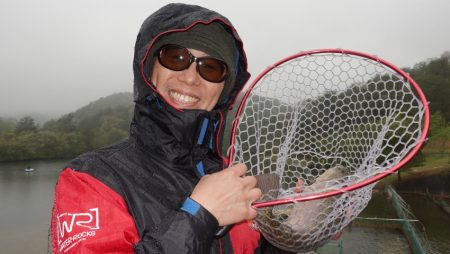 フィッシングレイクたかみや 釣果