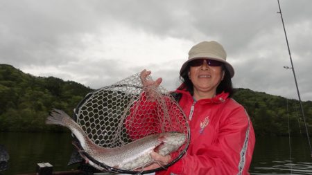 フィッシングレイクたかみや 釣果