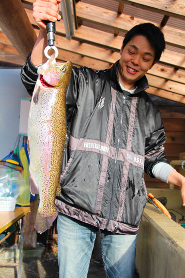 小菅トラウトガーデン 釣果