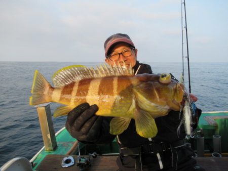 真祐丸 (しんゆうまる) 釣果