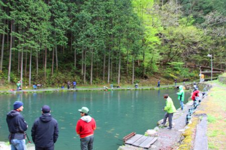 小菅トラウトガーデン 釣果