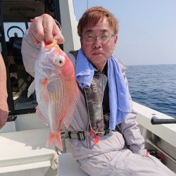 エンペラー 釣果