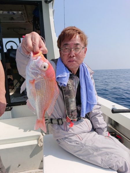 エンペラー 釣果