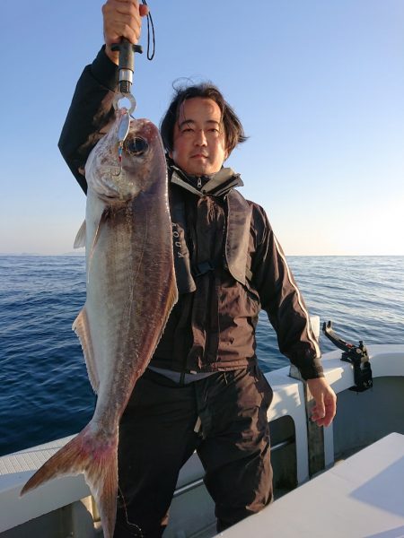 エンペラー 釣果