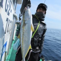 真祐丸 (しんゆうまる) 釣果