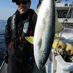 真祐丸 (しんゆうまる) 釣果