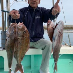 さんさん丸 釣果