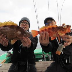 真祐丸 (しんゆうまる) 釣果