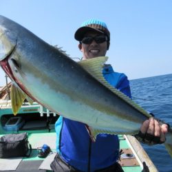 真祐丸 （しんゆうまる） 釣果