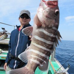 真祐丸 (しんゆうまる) 釣果