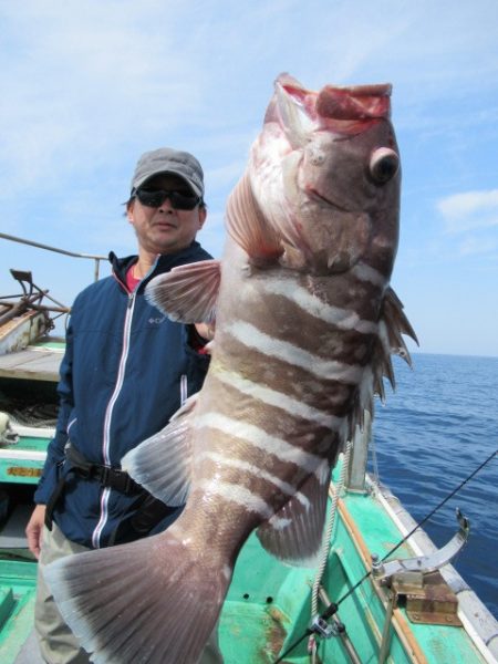 真祐丸 (しんゆうまる) 釣果