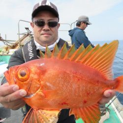 真祐丸 (しんゆうまる) 釣果