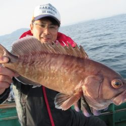 真祐丸 (しんゆうまる) 釣果