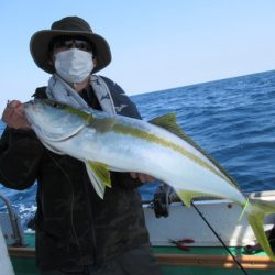 真祐丸 （しんゆうまる） 釣果