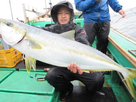 真祐丸 （しんゆうまる） 釣果