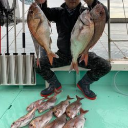 さんさん丸 釣果