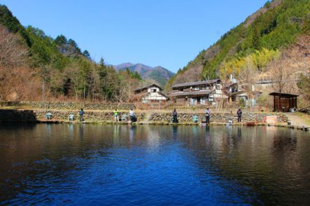 小菅トラウトガーデン 釣果