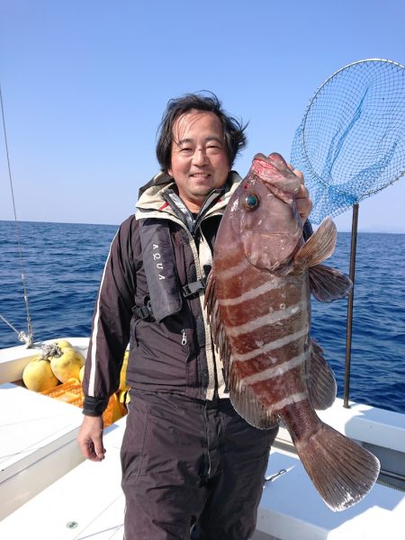 エンペラー 釣果