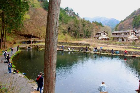 小菅トラウトガーデン 釣果