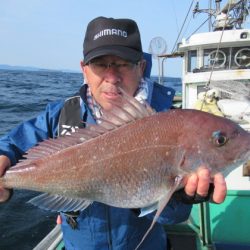 真祐丸 （しんゆうまる） 釣果