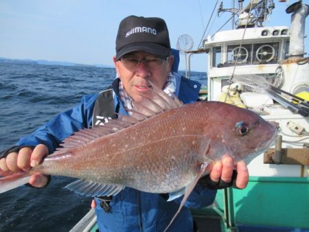 真祐丸 （しんゆうまる） 釣果