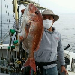 つれ鷹丸 釣果