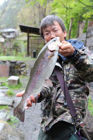 小菅トラウトガーデン 釣果
