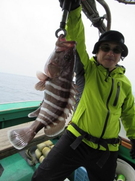 真祐丸 (しんゆうまる) 釣果