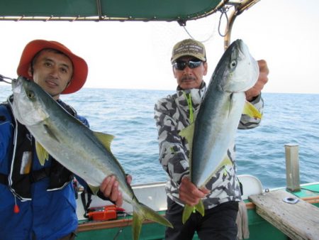 真祐丸 (しんゆうまる) 釣果