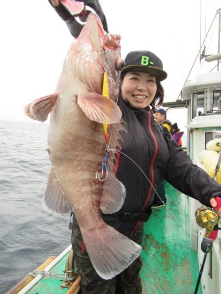 真祐丸 (しんゆうまる) 釣果