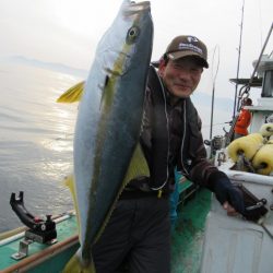 真祐丸 （しんゆうまる） 釣果