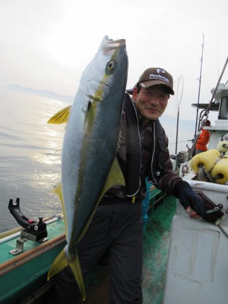 真祐丸 （しんゆうまる） 釣果