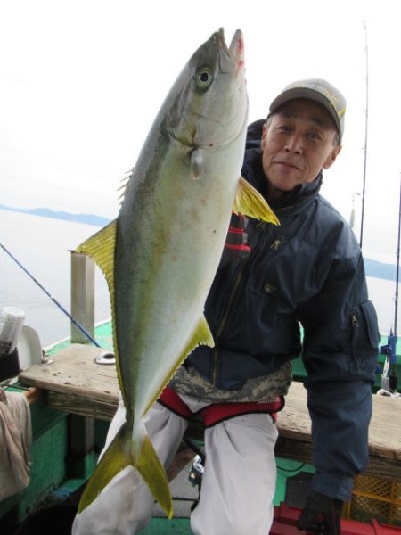 真祐丸 （しんゆうまる） 釣果