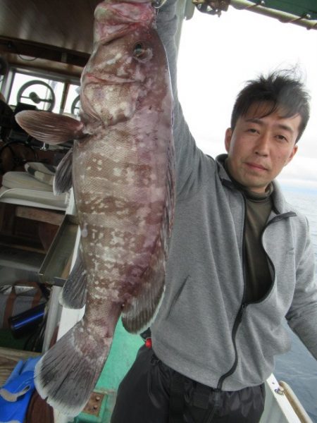 真祐丸 (しんゆうまる) 釣果