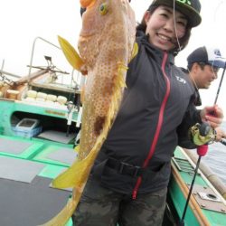 真祐丸 (しんゆうまる) 釣果