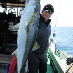 真祐丸 (しんゆうまる) 釣果