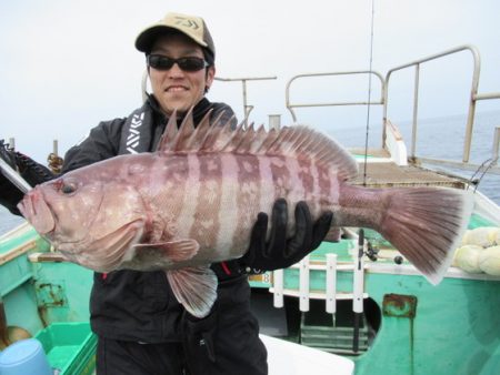 真祐丸 (しんゆうまる) 釣果
