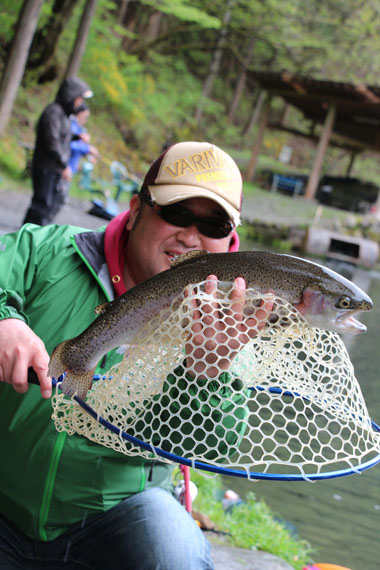 小菅トラウトガーデン 釣果