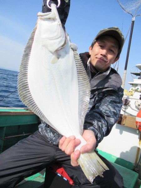 真祐丸 (しんゆうまる) 釣果