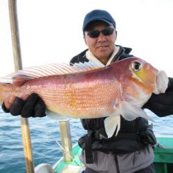 真祐丸 (しんゆうまる) 釣果