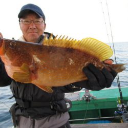 真祐丸 (しんゆうまる) 釣果