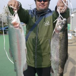 としまえんフィッシングエリア 釣果