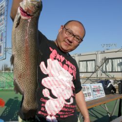 としまえんフィッシングエリア 釣果