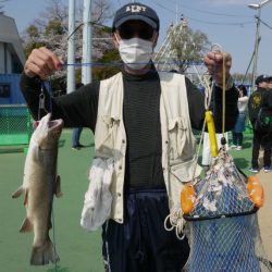 としまえんフィッシングエリア 釣果