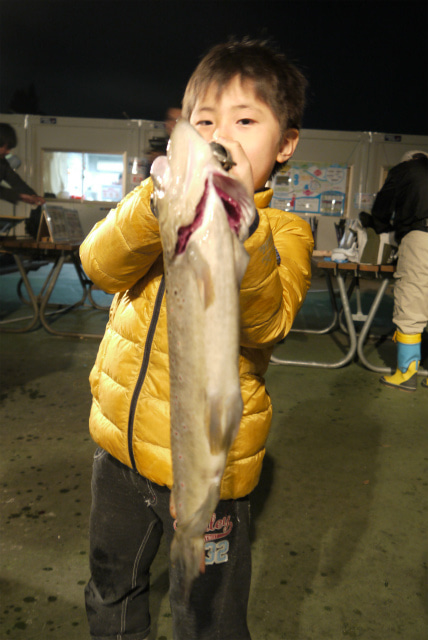 としまえんフィッシングエリア 釣果