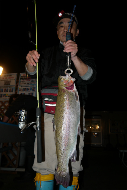 としまえんフィッシングエリア 釣果