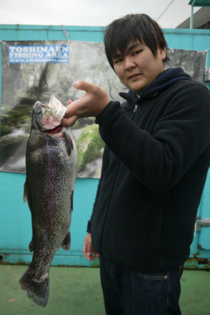 としまえんフィッシングエリア 釣果