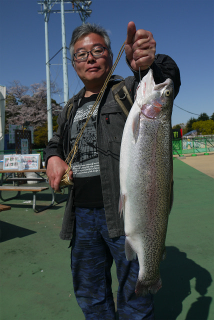 としまえんフィッシングエリア 釣果