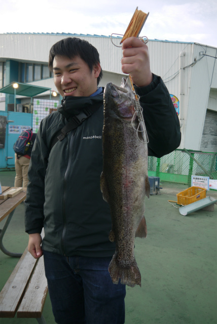 としまえんフィッシングエリア 釣果